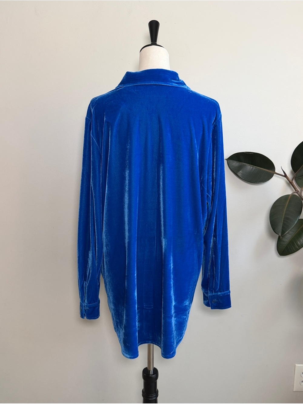 Soft Surroundings Boyfriend Blue Velvet Tunic Shirt - Picture 7 of 10
